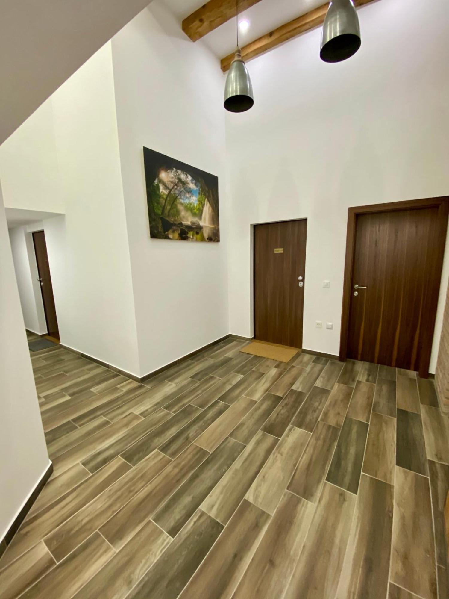 Jungle Loft - Central/Free Parking Любляна Екстериор снимка